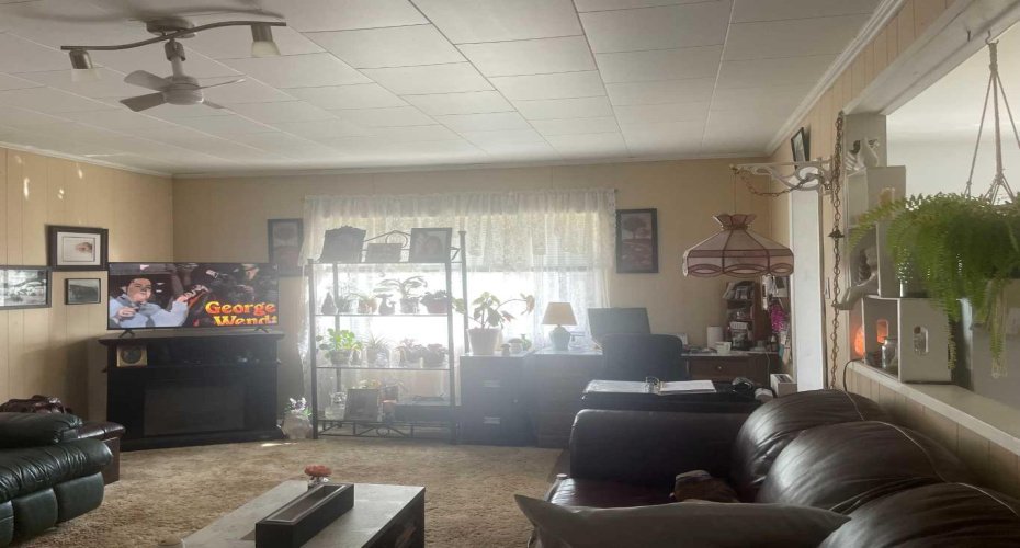 842048 RGE RD 51, Rural Clear Hills County, Alberta T0H 2A0, 5 Bedrooms Bedrooms, ,1 BathroomBathrooms,Residential,For Sale,RGE RD 51,A2225599