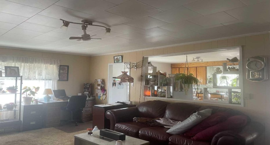 842048 RGE RD 51, Rural Clear Hills County, Alberta T0H 2A0, 5 Bedrooms Bedrooms, ,1 BathroomBathrooms,Residential,For Sale,RGE RD 51,A2225599