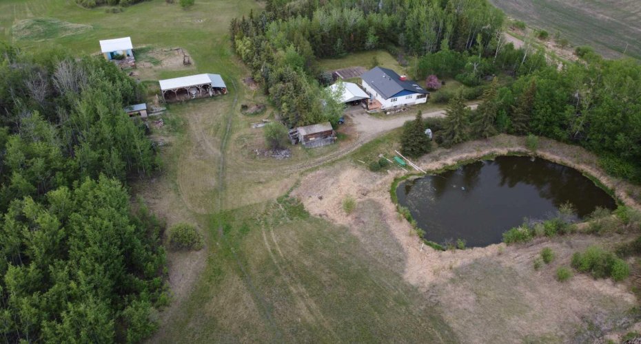 842048 RGE RD 51, Rural Clear Hills County, Alberta T0H 2A0, 5 Bedrooms Bedrooms, ,1 BathroomBathrooms,Residential,For Sale,RGE RD 51,A2225599