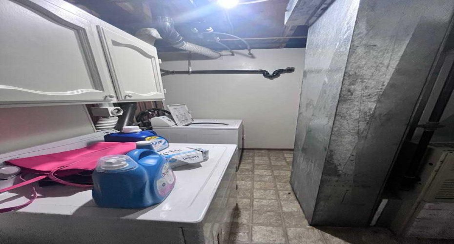 Laundry/Utility Area