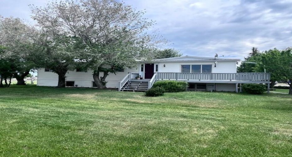 608 9 Avenue, Hanna, Alberta T0J1P0, 5 Bedrooms Bedrooms, ,3 BathroomsBathrooms,Residential,For Sale,9,A2228795