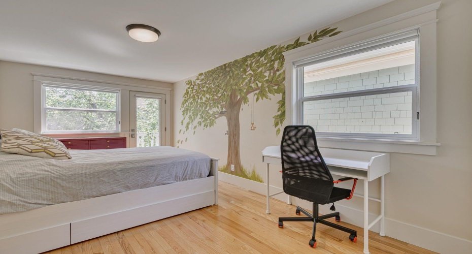 609 23 Avenue, Calgary, Alberta T2S0J6, 4 Bedrooms Bedrooms, ,4 BathroomsBathrooms,Residential,For Sale,23,A2228494