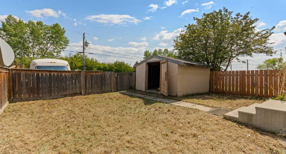 19 3 Avenue, Marshall, Saskatchewan S0M1R0, 3 Bedrooms Bedrooms, ,2 BathroomsBathrooms,Residential,For Sale,3,A2228944