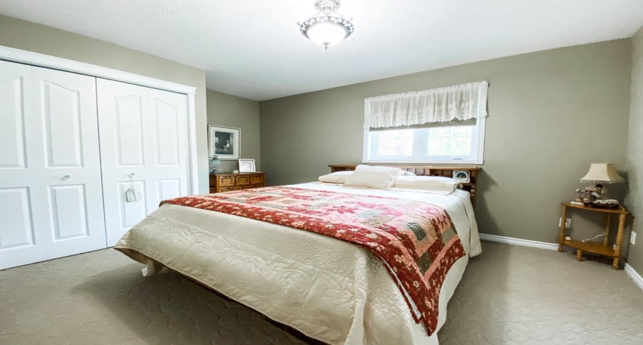 5205 59 Street Close, Stettler, Alberta T4K 1K8, 5 Bedrooms Bedrooms, ,5 BathroomsBathrooms,Residential,For Sale,59,A1251670