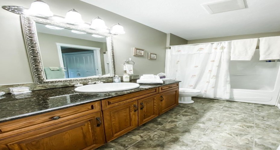 5205 59 Street Close, Stettler, Alberta T4K 1K8, 5 Bedrooms Bedrooms, ,5 BathroomsBathrooms,Residential,For Sale,59,A1251670