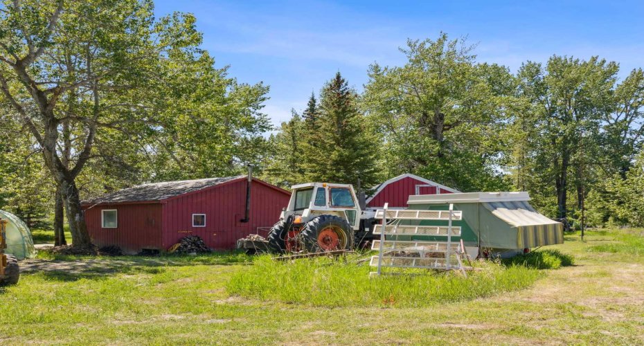 530027 56 Street, Rural Foothills County, Alberta T1V1P6, 3 Bedrooms Bedrooms, ,2 BathroomsBathrooms,Residential,For Sale,56,A2225867