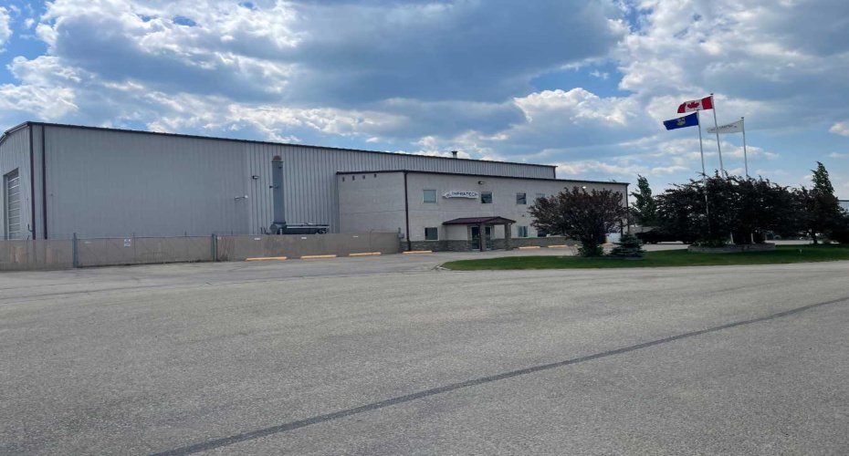 3415 35 Avenue, Whitecourt, Alberta T7S1P7, ,Commercial,For Sale,35,A2229059