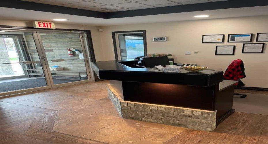 3415 35 Avenue, Whitecourt, Alberta T7S1P7, ,Commercial,For Sale,35,A2229059