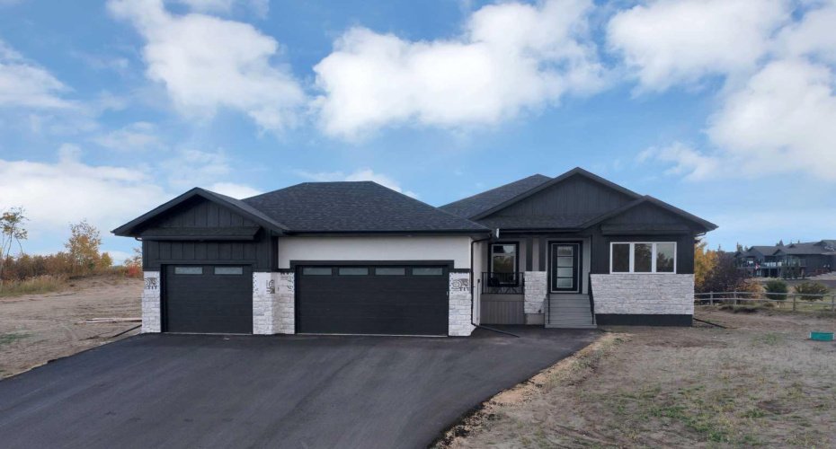 305 Wolf Run Drive, Rural Ponoka County, Alberta T4L 1X9, 2 Bedrooms Bedrooms, ,2 BathroomsBathrooms,Residential,For Sale,Wolf Run,A2228980