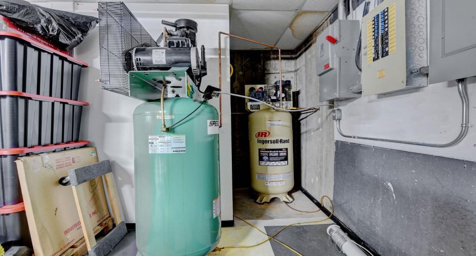 10018 101 Avenue, Grande Prairie, Alberta T8V0Y1, ,Commercial,For Sale,Wireworks,101,A2229662