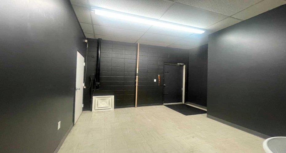 10018 101 Avenue, Grande Prairie, Alberta T8V0Y1, ,Commercial,For Sale,Wireworks,101,A2229662