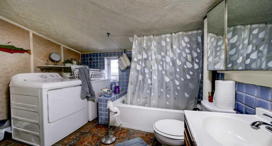 29320 TWP RD 7-0, Rural Pincher Creek No. 9, M.D. of, Alberta T0K 1W0, 2 Bedrooms Bedrooms, ,1 BathroomBathrooms,Residential,For Sale,TWP RD 7-0,A2229762