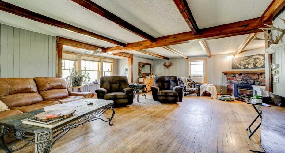 29320 TWP RD 7-0, Rural Pincher Creek No. 9, M.D. of, Alberta T0K 1W0, 2 Bedrooms Bedrooms, ,1 BathroomBathrooms,Residential,For Sale,TWP RD 7-0,A2229762