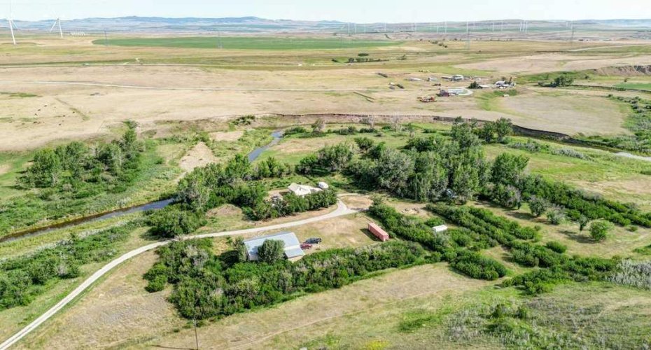 29320 TWP RD 7-0, Rural Pincher Creek No. 9, M.D. of, Alberta T0K 1W0, 2 Bedrooms Bedrooms, ,1 BathroomBathrooms,Residential,For Sale,TWP RD 7-0,A2229762