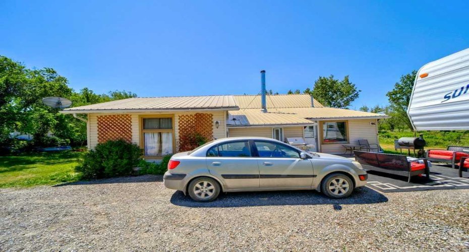 29320 TWP RD 7-0, Rural Pincher Creek No. 9, M.D. of, Alberta T0K 1W0, 2 Bedrooms Bedrooms, ,1 BathroomBathrooms,Residential,For Sale,TWP RD 7-0,A2229762