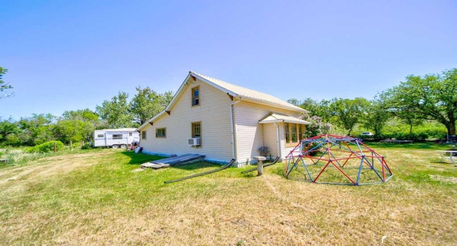 29320 TWP RD 7-0, Rural Pincher Creek No. 9, M.D. of, Alberta T0K 1W0, 2 Bedrooms Bedrooms, ,1 BathroomBathrooms,Residential,For Sale,TWP RD 7-0,A2229762