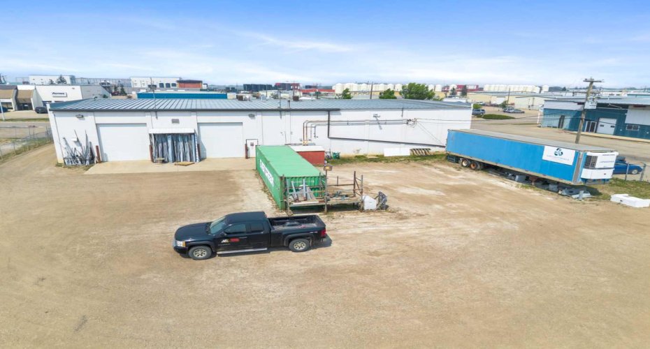 5201A 63 Street, Lloydminster, Alberta T9V 2E7, ,Commercial,For Lease,63,A2230244