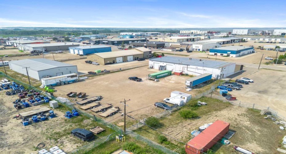 5201A 63 Street, Lloydminster, Alberta T9V 2E7, ,Commercial,For Lease,63,A2230244