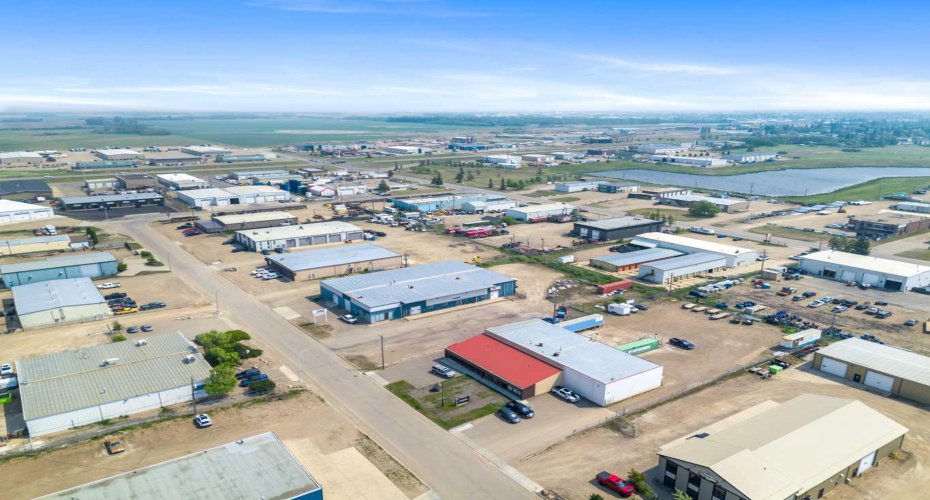 5201A 63 Street, Lloydminster, Alberta T9V 2E7, ,Commercial,For Lease,63,A2230244