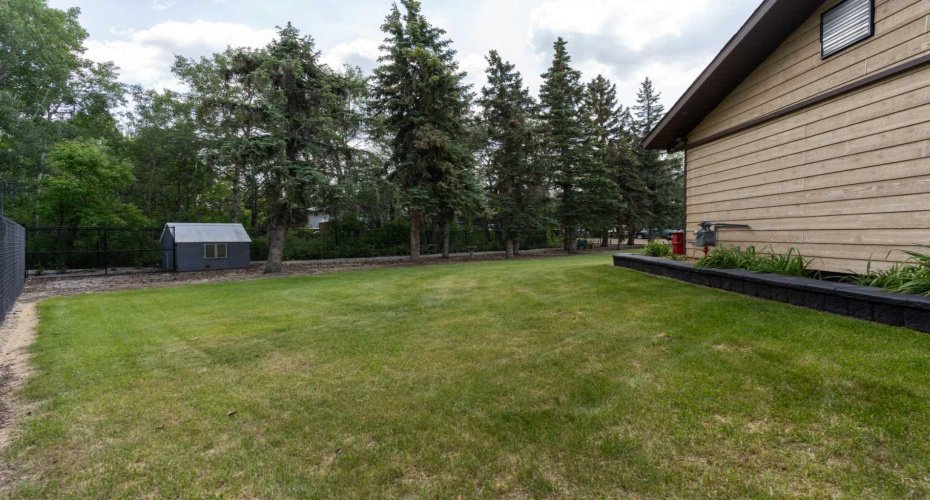 119 3rd Avenue, Alliance, Alberta T0B 0A0, 3 Bedrooms Bedrooms, ,2 BathroomsBathrooms,Residential,For Sale,3rd,A2230246