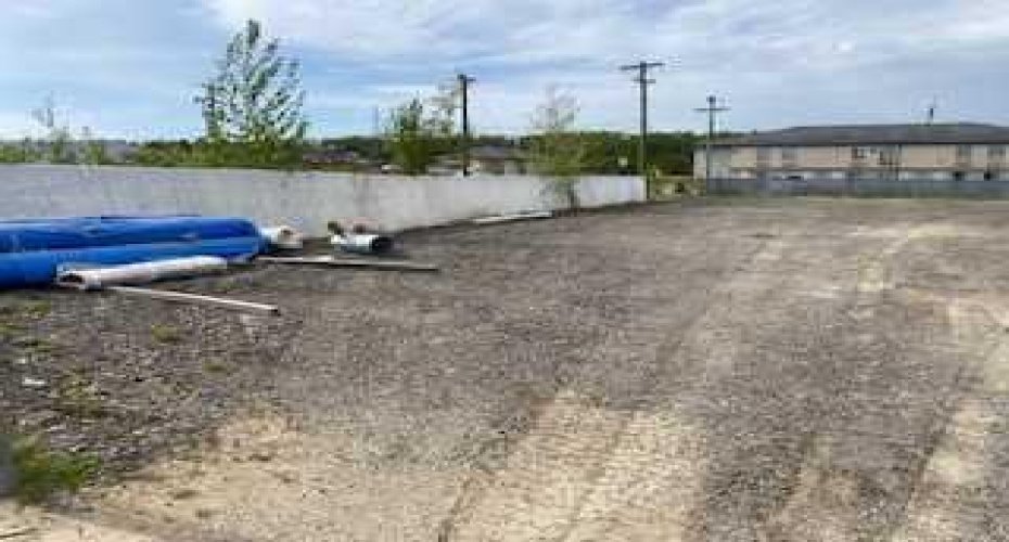 121 1 Avenue, Fox Creek, Alberta T0H 3Z0, ,Commercial,For Sale,1,A2230254