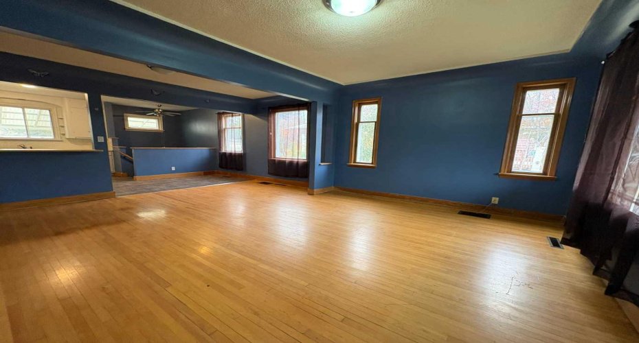 4517 53 Street, Vermilion, Alberta T9X 1X9, 3 Bedrooms Bedrooms, ,2 BathroomsBathrooms,Residential,For Sale,53,A2230031