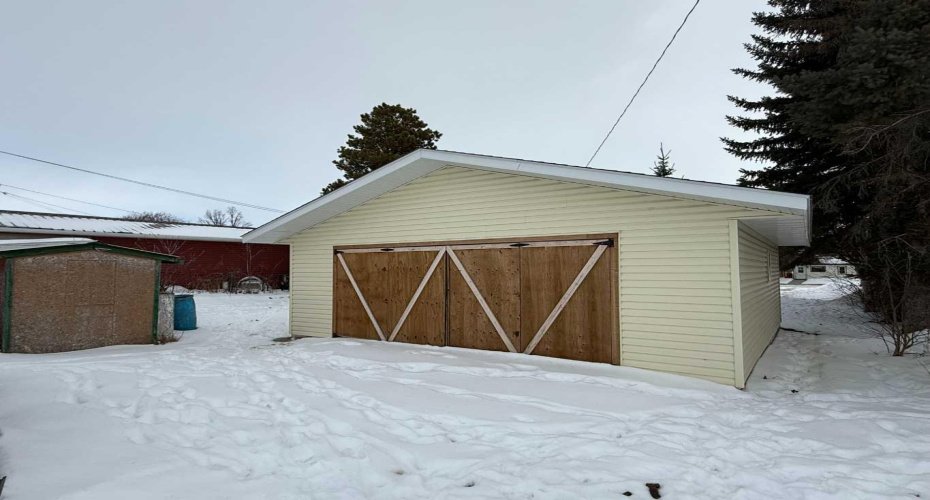 4517 53 Street, Vermilion, Alberta T9X 1X9, 3 Bedrooms Bedrooms, ,2 BathroomsBathrooms,Residential,For Sale,53,A2230031
