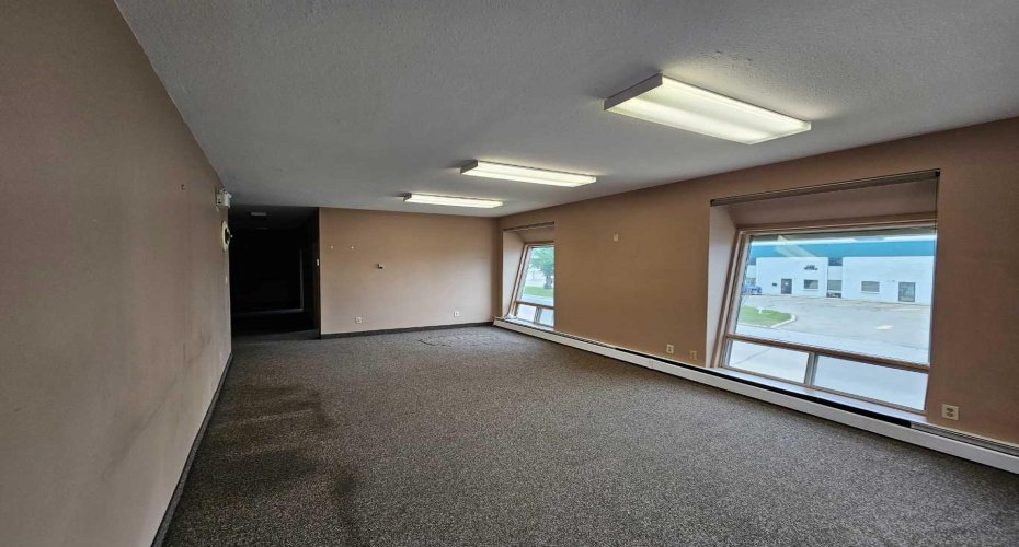 7836 49 Avenue, Red Deer, Alberta T4P 2B5, ,Commercial,For Lease,49,A2231028