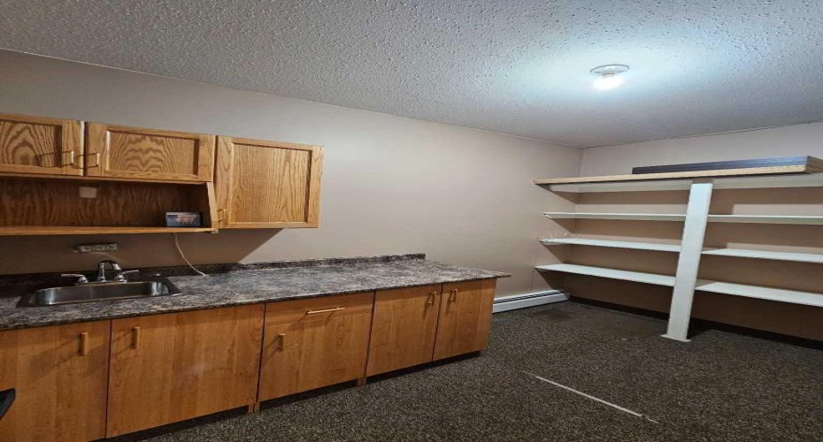 7836 49 Avenue, Red Deer, Alberta T4P 2B5, ,Commercial,For Lease,49,A2231028