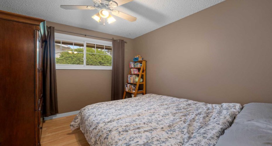 34 Kallbom Crescent, Whitecourt, Alberta T7S 1E2, 3 Bedrooms Bedrooms, ,3 BathroomsBathrooms,Residential,For Sale,Kallbom,A2230734
