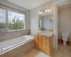 Ensuite 5pc Bathroom