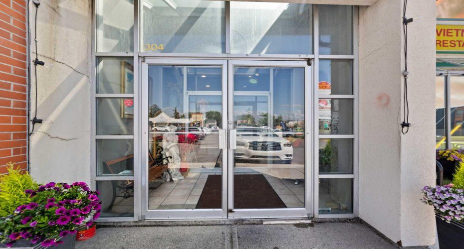 2066 18 Avenue, Calgary, Alberta T2E8N5, ,Commercial,For Lease,18,A2231327