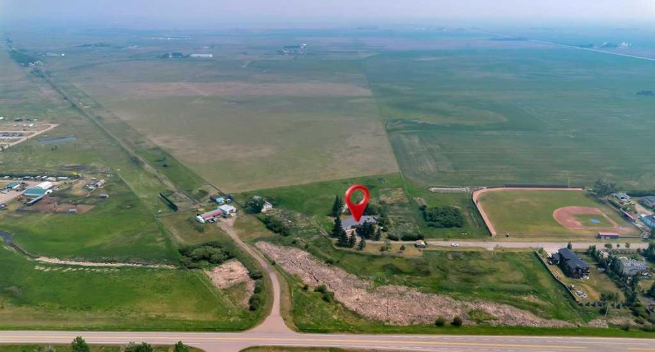 121 Cousin Street, Rural Wheatland County, Alberta T1P 0X8, 4 Bedrooms Bedrooms, ,3 BathroomsBathrooms,Residential,For Sale,Cousin,A2230917