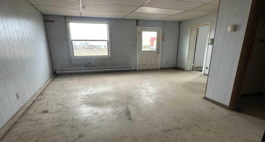 6002 60 Avenue, Taber, Alberta T1G 2C1, ,Commercial,For Sale,60,A2230951