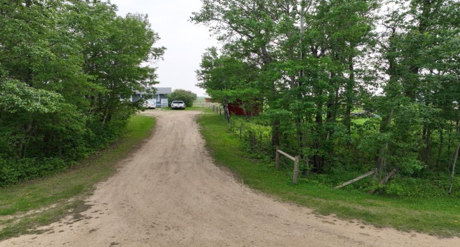 85057 90 Range, Rural Two Hills No. 21, County of, Alberta T0B3K0, 5 Bedrooms Bedrooms, ,3 BathroomsBathrooms,Residential,For Sale,90,A2231101