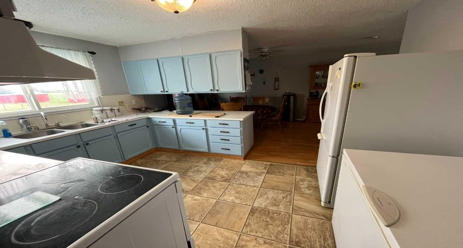 85057 90 Range, Rural Two Hills No. 21, County of, Alberta T0B3K0, 5 Bedrooms Bedrooms, ,3 BathroomsBathrooms,Residential,For Sale,90,A2231101