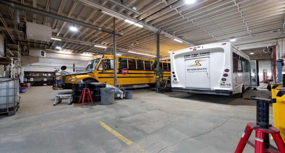 8030 Golosky Avenue, Fort McMurray, Alberta T9H 1V5, ,Commercial,For Lease,Golosky,A2231511