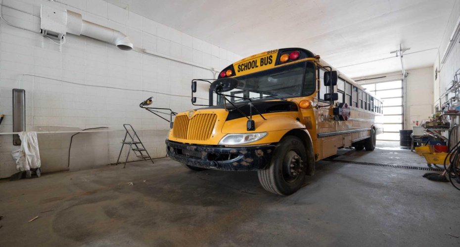 8030 Golosky Avenue, Fort McMurray, Alberta T9H 1V5, ,Commercial,For Lease,Golosky,A2231511