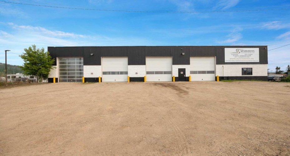 8030 Golosky Avenue, Fort McMurray, Alberta T9H 1V5, ,Commercial,For Lease,Golosky,A2231511