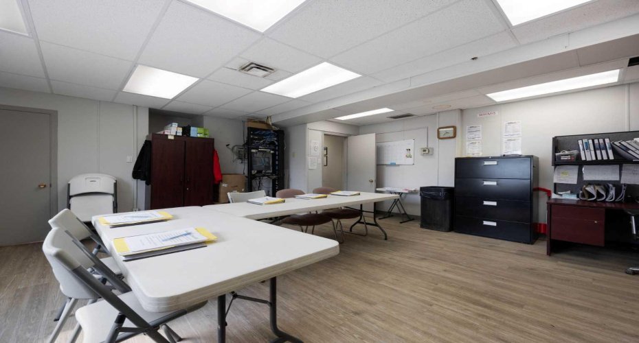 8030 Golosky Avenue, Fort McMurray, Alberta T9H 1V5, ,Commercial,For Lease,Golosky,A2231511