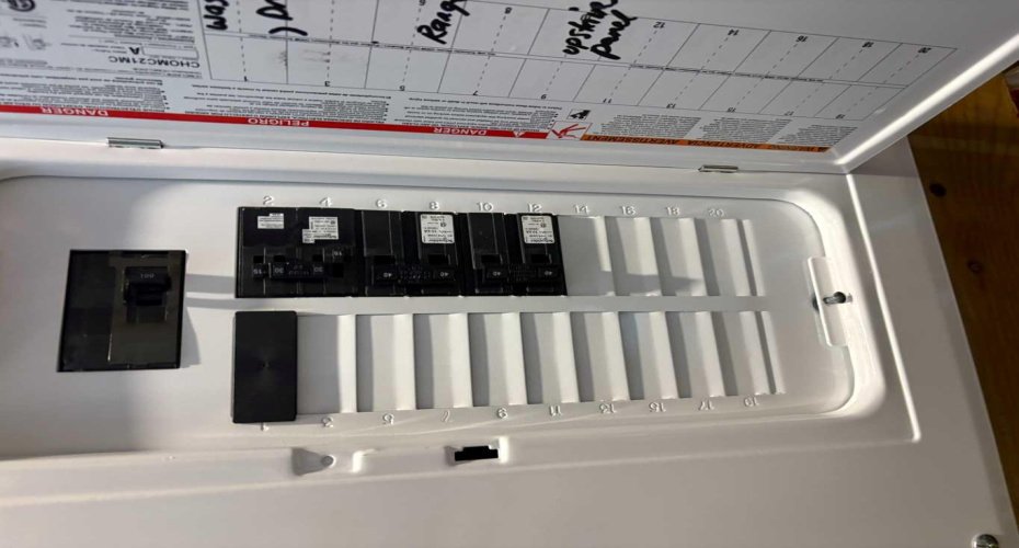 5047 48 Street, Mannville, Alberta T0B 2W0, 2 Bedrooms Bedrooms, ,1 BathroomBathrooms,Residential,For Sale,48,A2231549