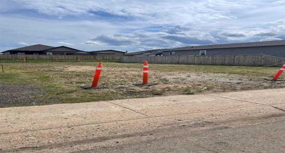 148 Beardsley Crescent, Fort McMurray, Alberta T9H 2S2, ,Land,For Sale,Beardsley,A2231931