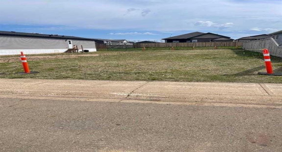 148 Beardsley Crescent, Fort McMurray, Alberta T9H 2S2, ,Land,For Sale,Beardsley,A2231931
