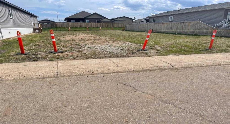 148 Beardsley Crescent, Fort McMurray, Alberta T9H 2S2, ,Land,For Sale,Beardsley,A2231931