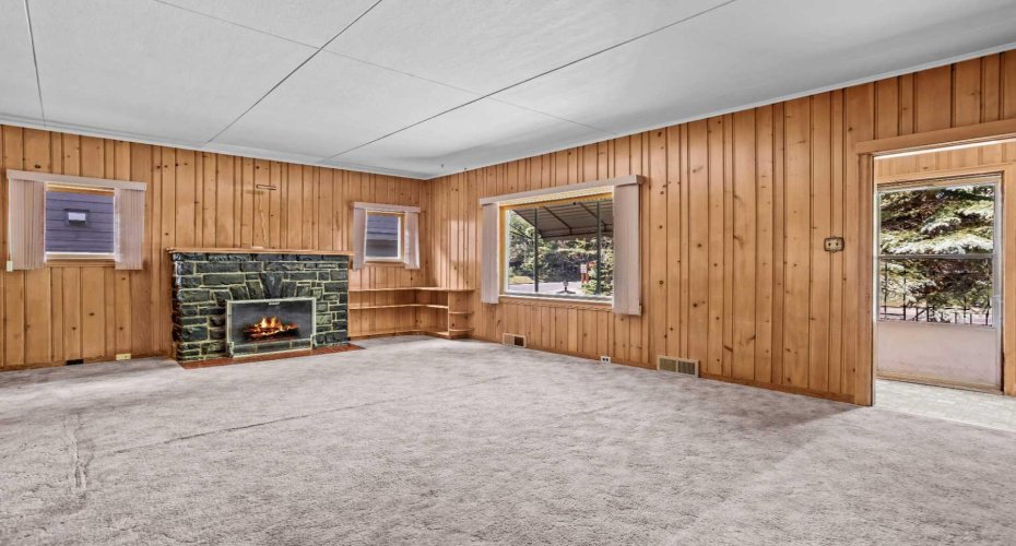 404 Otter Street, Banff, Alberta T1L1E3, 3 Bedrooms Bedrooms, ,2 BathroomsBathrooms,Residential,For Sale,Otter,A2232374