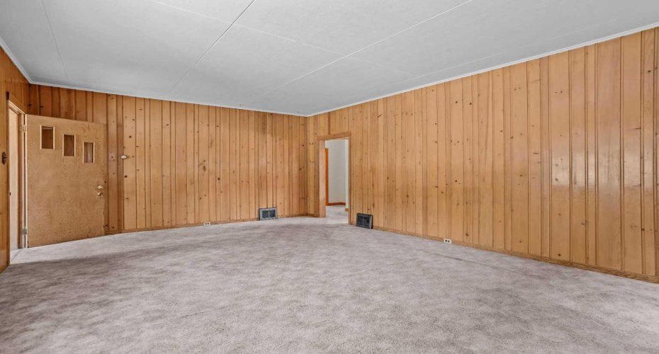 404 Otter Street, Banff, Alberta T1L1E3, 3 Bedrooms Bedrooms, ,2 BathroomsBathrooms,Residential,For Sale,Otter,A2232374