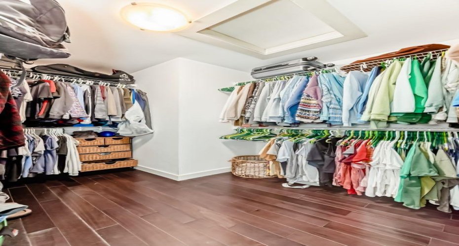 340 Tartan Circle, Lethbridge, Alberta T1J 0Z1, 6 Bedrooms Bedrooms, ,4 BathroomsBathrooms,Residential,For Sale,Tartan,A2228153