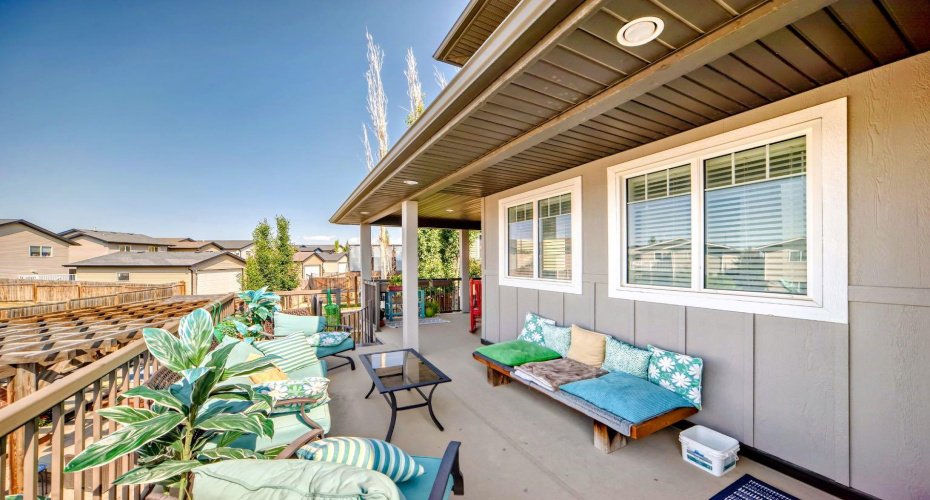 340 Tartan Circle, Lethbridge, Alberta T1J 0Z1, 6 Bedrooms Bedrooms, ,4 BathroomsBathrooms,Residential,For Sale,Tartan,A2228153