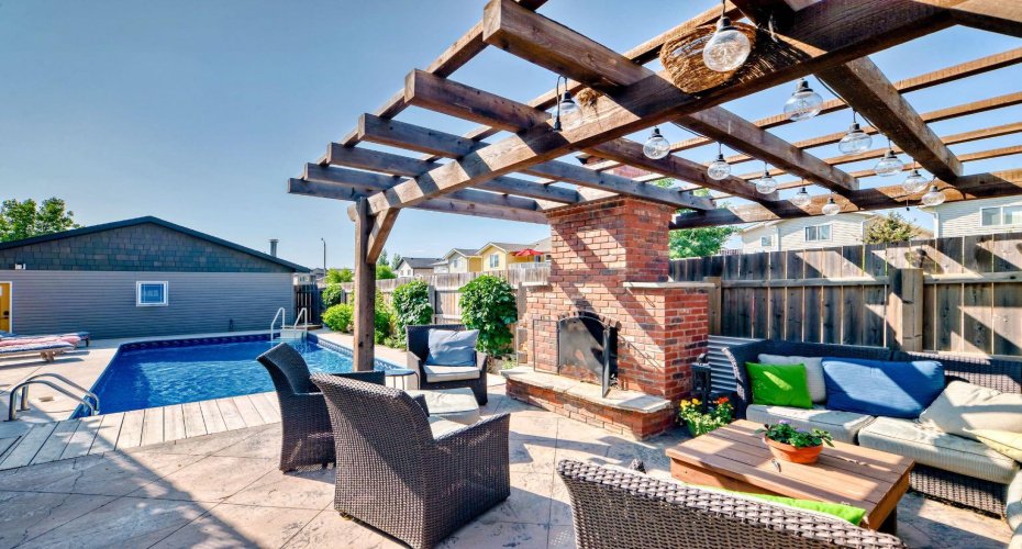 340 Tartan Circle, Lethbridge, Alberta T1J 0Z1, 6 Bedrooms Bedrooms, ,4 BathroomsBathrooms,Residential,For Sale,Tartan,A2228153