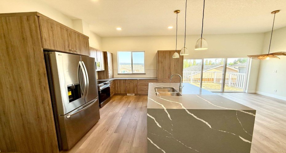 124 TRESTLE Place, Hinton, Alberta T7V0B8, 4 Bedrooms Bedrooms, ,3 BathroomsBathrooms,Residential,For Sale,TRESTLE,A2229266